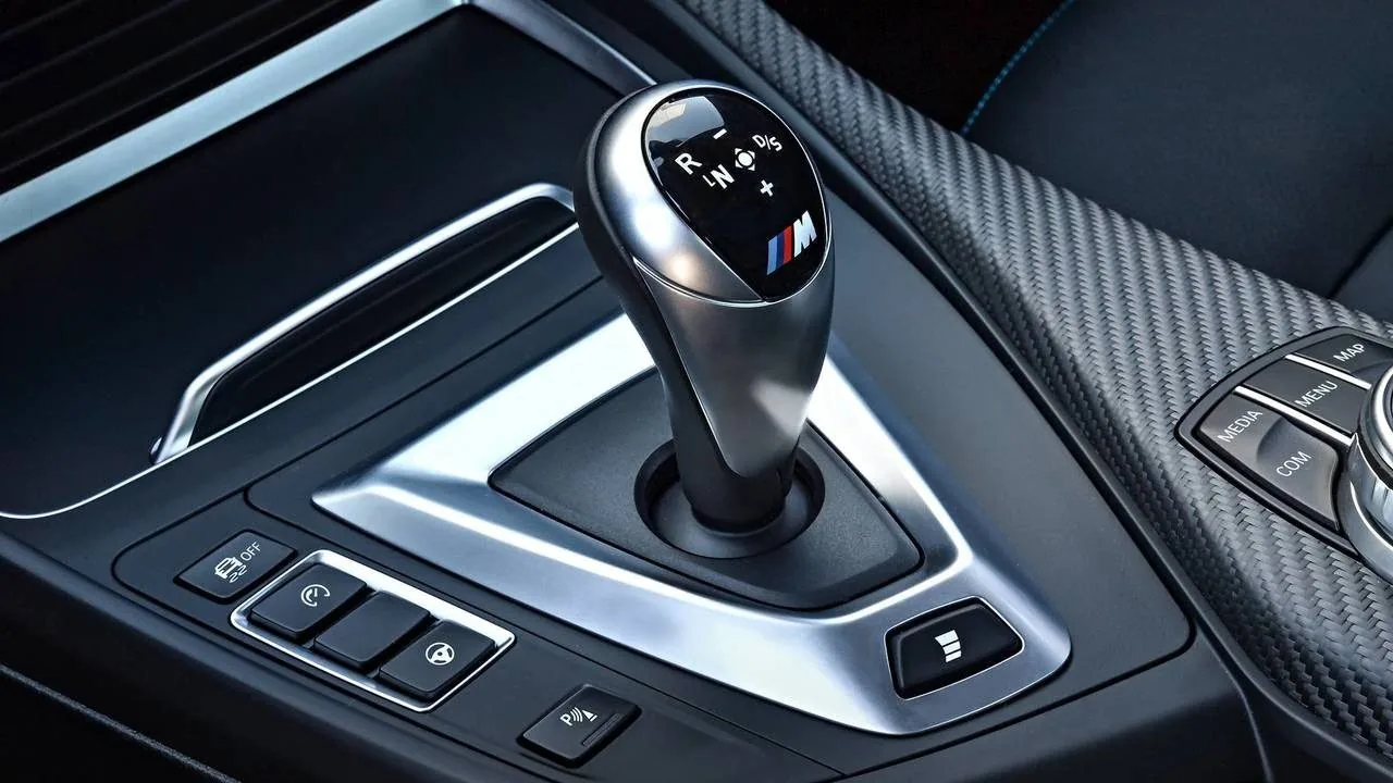 Gearbox TCU remap chip tuning Bournemouth Dorset - 24Tuning BMW M2