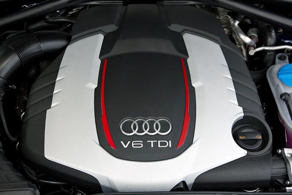 Diesel Solutions Hub Bournemouth Poole Dorset | 24Tuning Audi V6 TDI diesel engine cover close-up for diesel repairs hub - 24Tuning Bournemouth Dorset